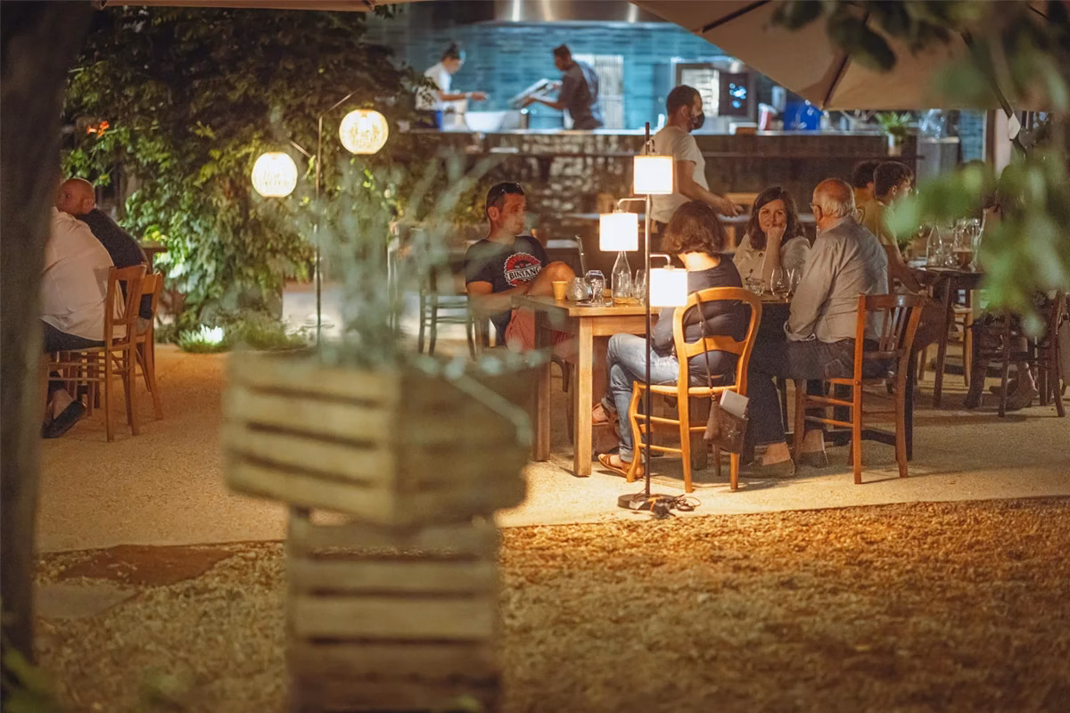 bistrot campuget 3 en - Domaine de Campuget